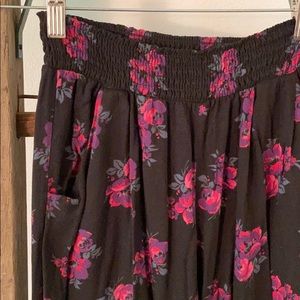 Rose parachute pants from American Eagle